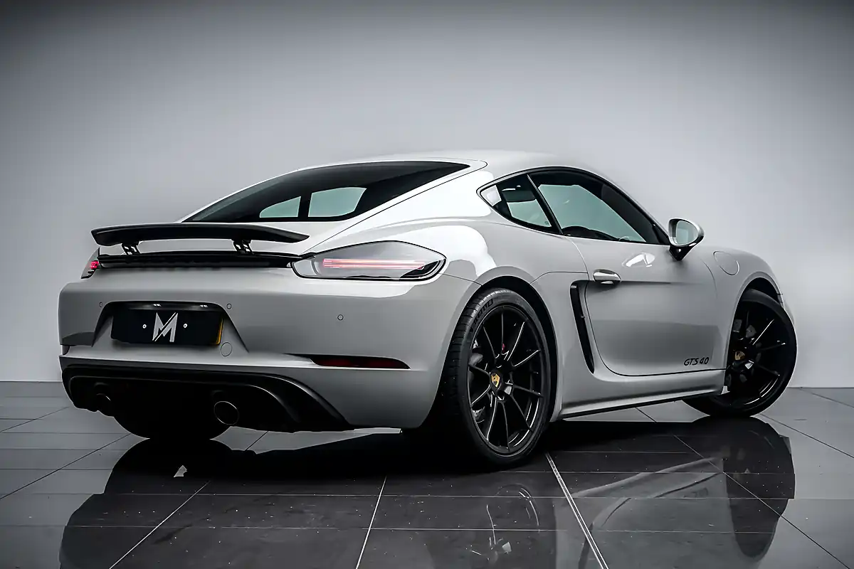 Used 2022 Porsche 718 Cayman Gts Crayon - Interior and Exterior details 15