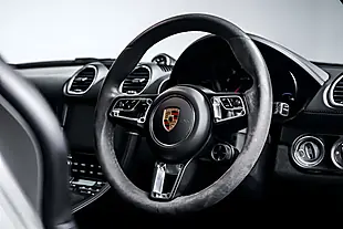 Used 2022 Porsche 718 Cayman Gts Crayon - Interior and Exterior details 18