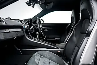 Used 2022 Porsche 718 Cayman Gts Crayon - Interior and Exterior details 7