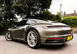 Used 2022 Porsche 911 Carrera Aventurine Green Metallic - Interior and Exterior details 9