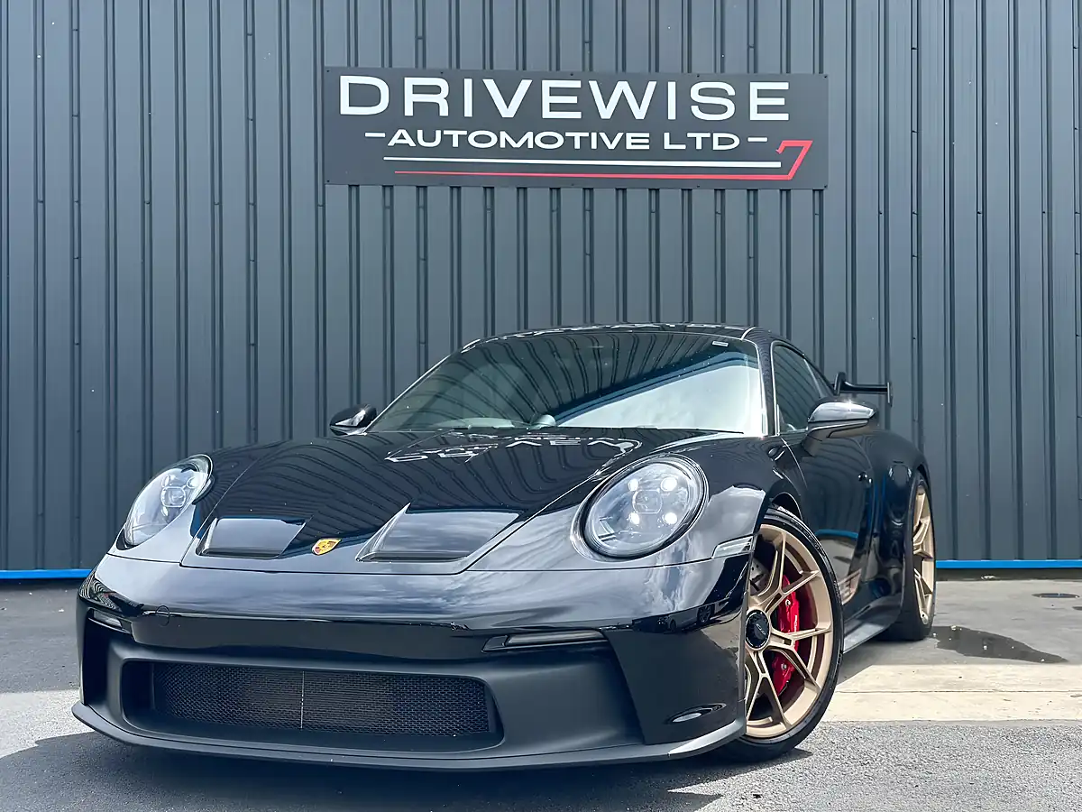 Used 2022 Porsche 911 GT3 Black - Interior and Exterior details 3