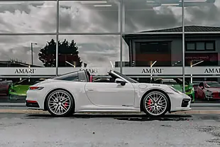 Used 2022 Porsche 911 Targa 4S Crayon - Interior and Exterior details 2