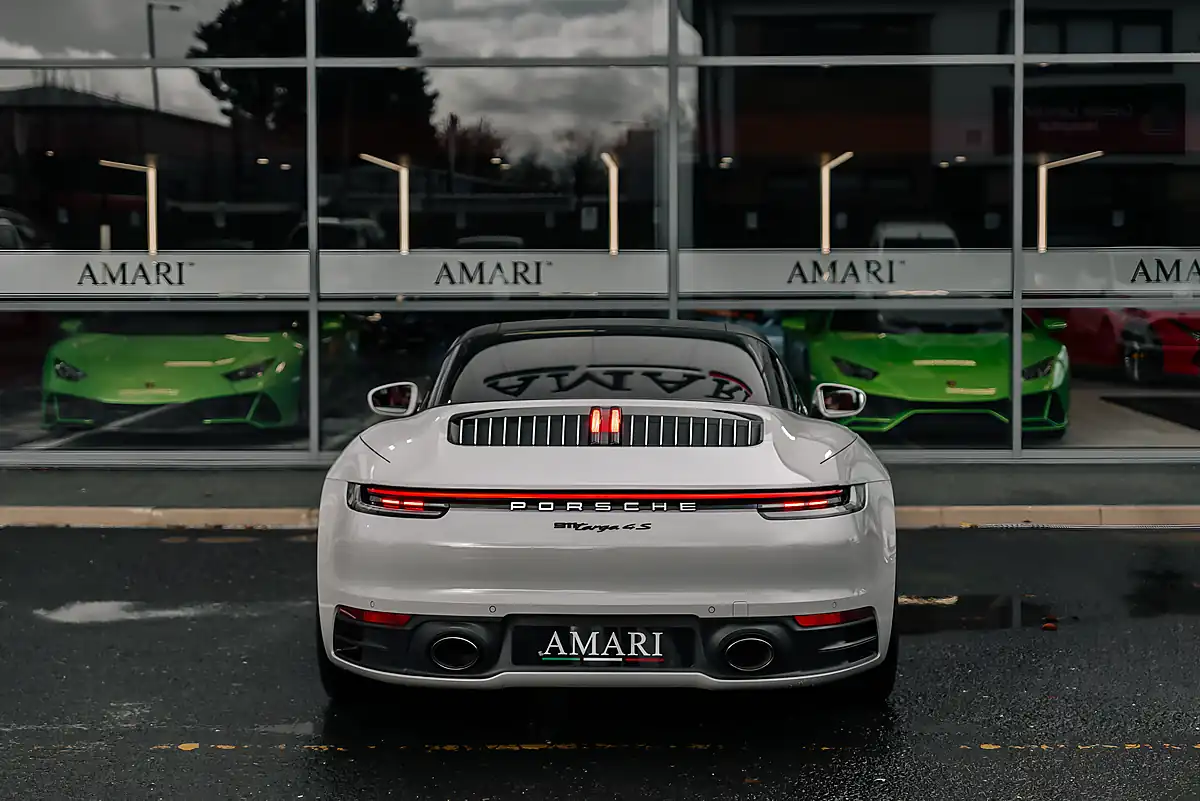 Used 2022 Porsche 911 Targa 4S Crayon - Interior and Exterior details 9