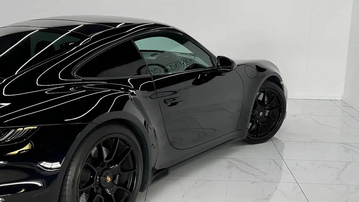 Used 2022 Porsche 911 Turbo Black - Interior and Exterior details 10