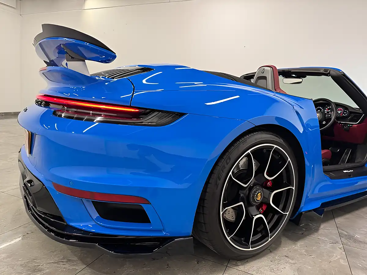 Used 2022 Porsche 911 Turbo Blue - Interior and Exterior details 14