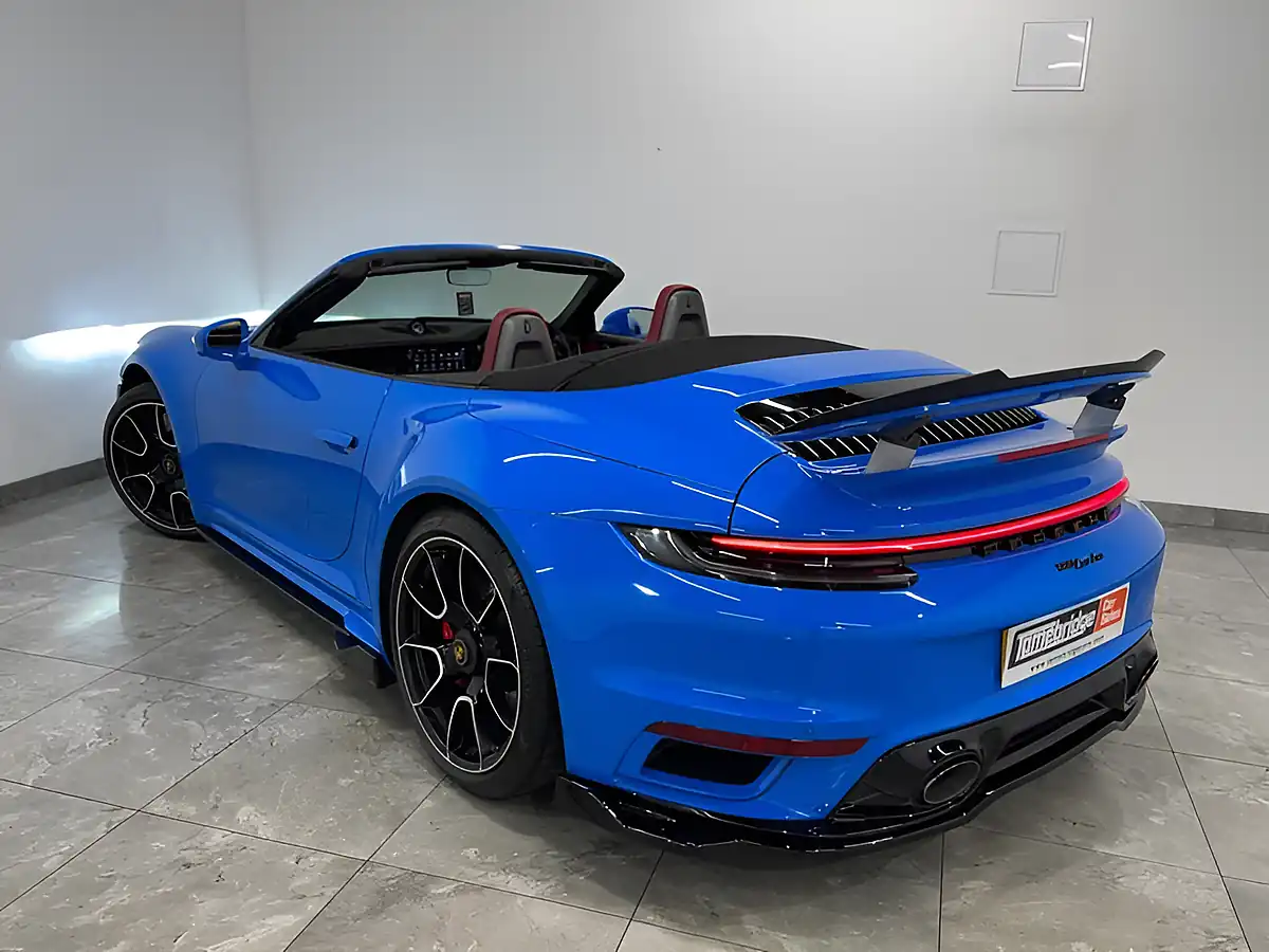Used 2022 Porsche 911 Turbo Blue - Interior and Exterior details 7