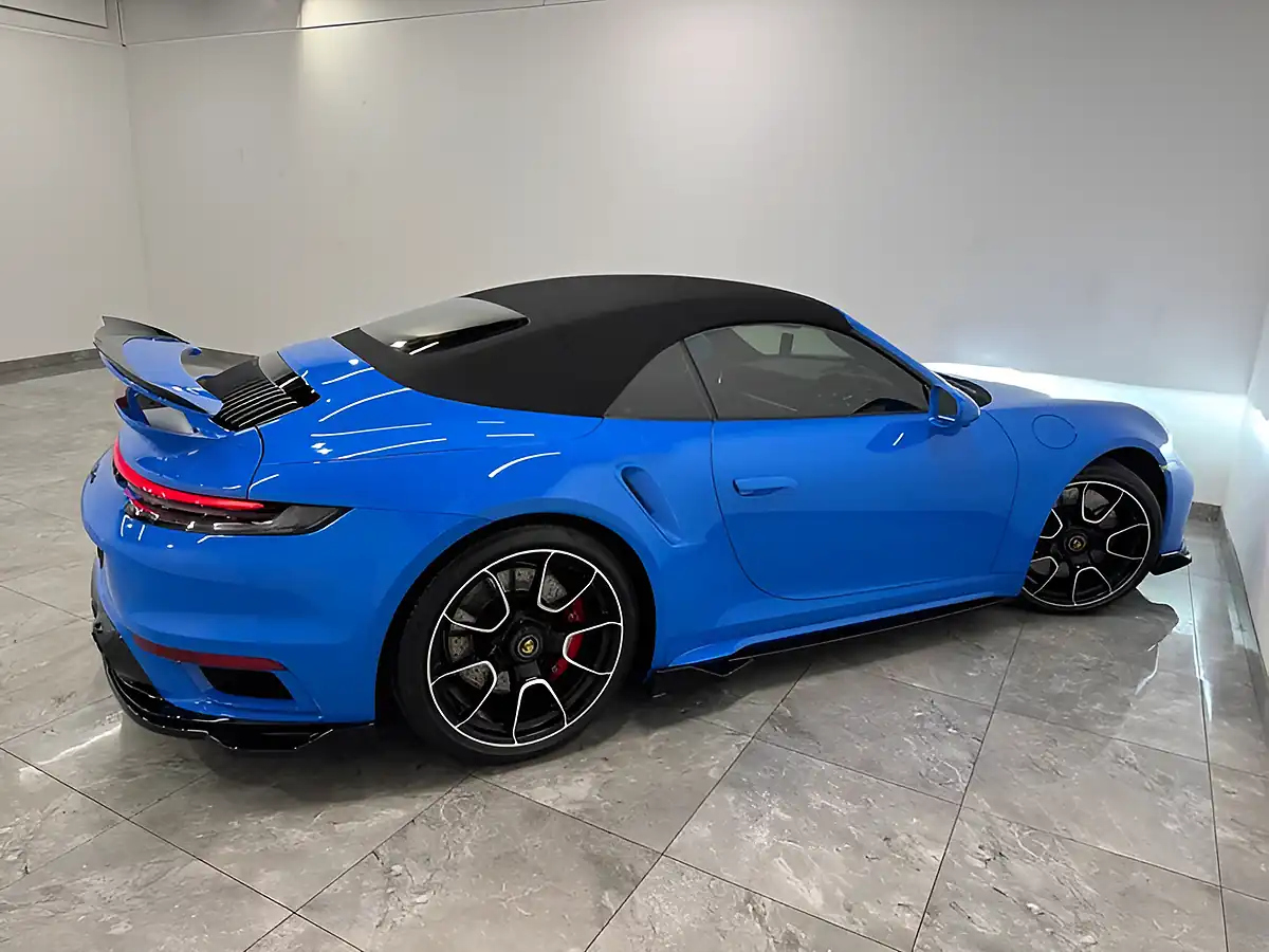 Used 2022 Porsche 911 Turbo Blue - Interior and Exterior details 8