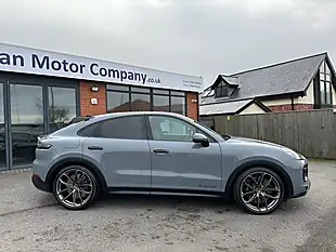 Used 2022 Porsche Cayenne GT Coupe Grey - Interior and Exterior details 8