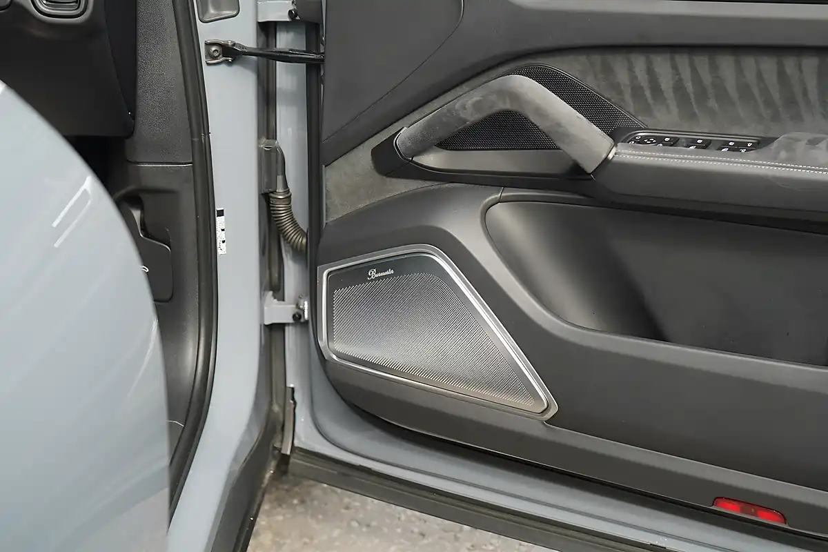 Used 2022 Porsche Cayenne GT Grey - Interior and Exterior details 13