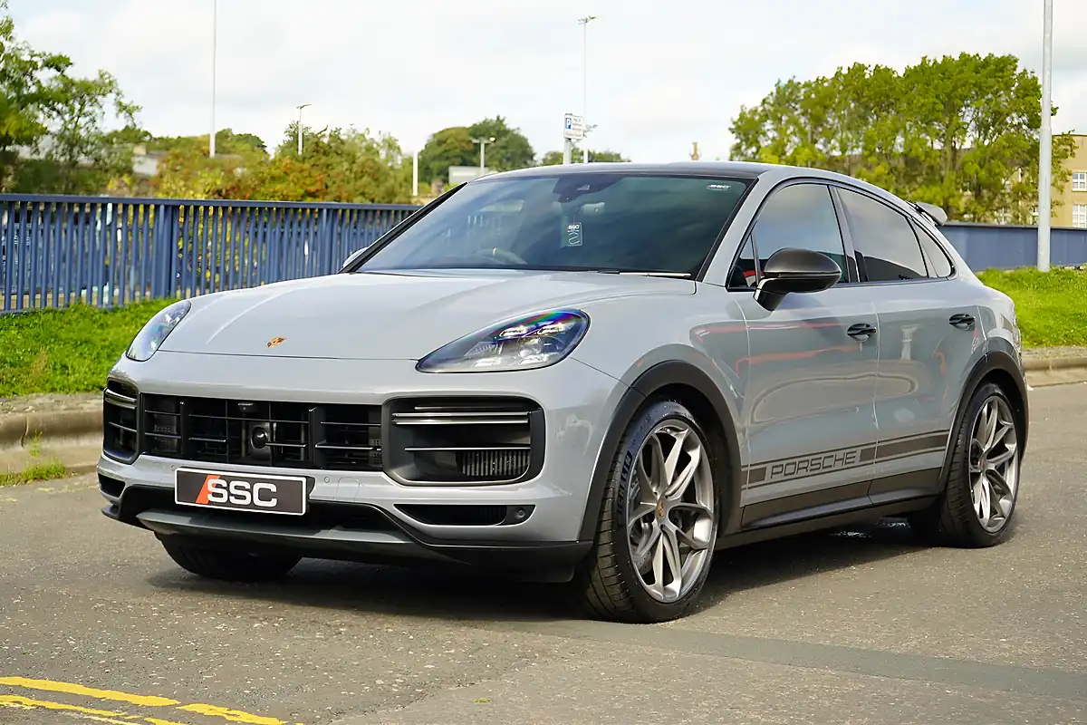Used 2022 Porsche Cayenne GT Grey - Interior and Exterior details 8