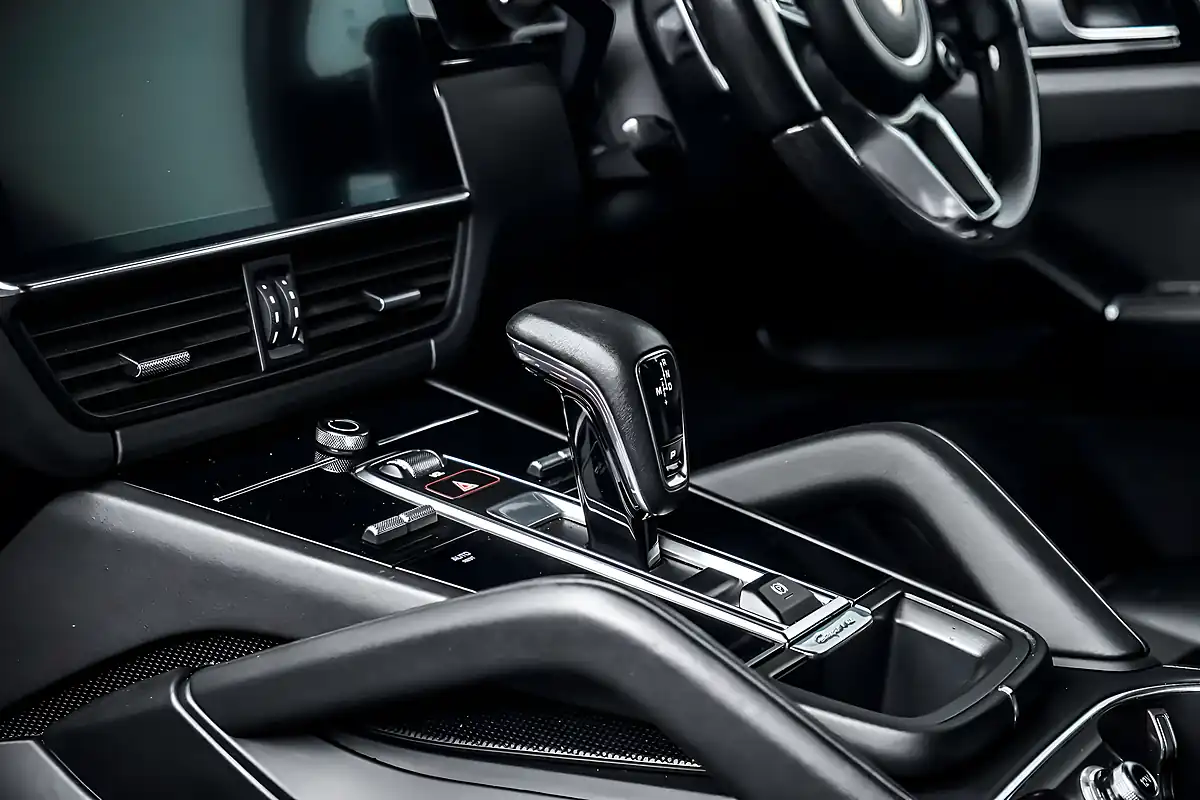 Used 2022 Porsche Cayenne Gts Coupe Crayon - Interior and Exterior details 19