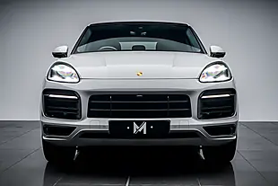 Used 2022 Porsche Cayenne Gts Coupe Crayon - Interior and Exterior details 2