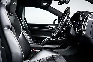 Used 2022 Porsche Cayenne Gts Coupe Crayon - Interior and Exterior details 6
