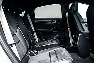 Used 2022 Porsche Cayenne Gts Coupe Crayon - Interior and Exterior details 8