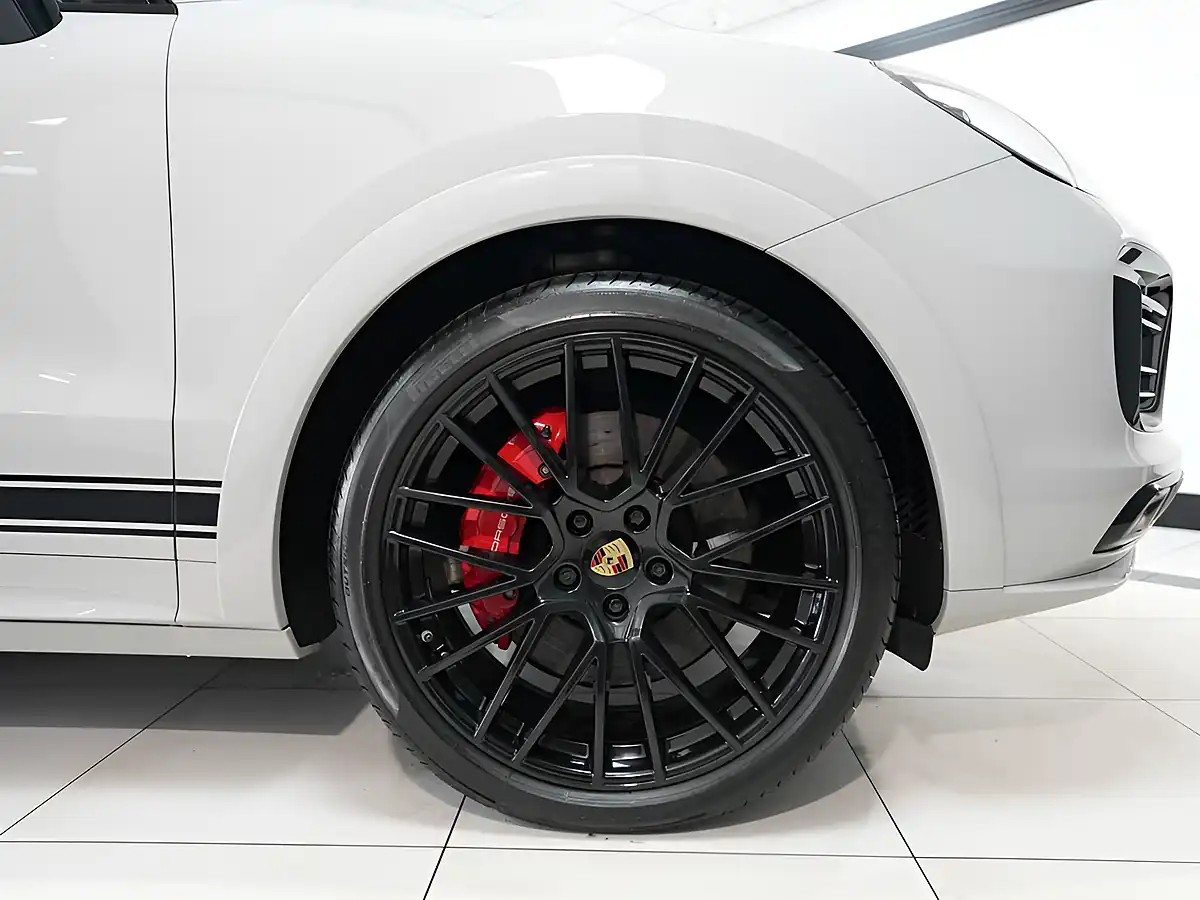 Used 2022 Porsche Cayenne Gts Coupe Grey - Interior and Exterior details 11