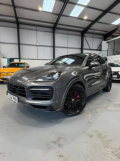 2022 Porsche Cayenne GTS Coupe 4.0 V8