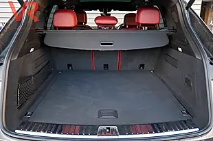 Used 2022 Porsche Cayenne Quartzite Grey - Interior and Exterior details 12