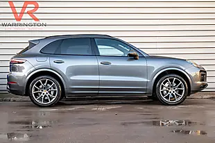 Used 2022 Porsche Cayenne Quartzite Grey - Interior and Exterior details 13