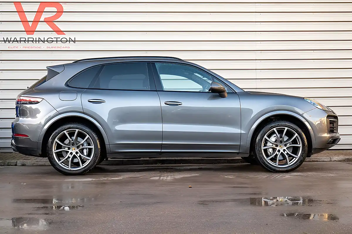 Used 2022 Porsche Cayenne Quartzite Grey - Interior and Exterior details 13