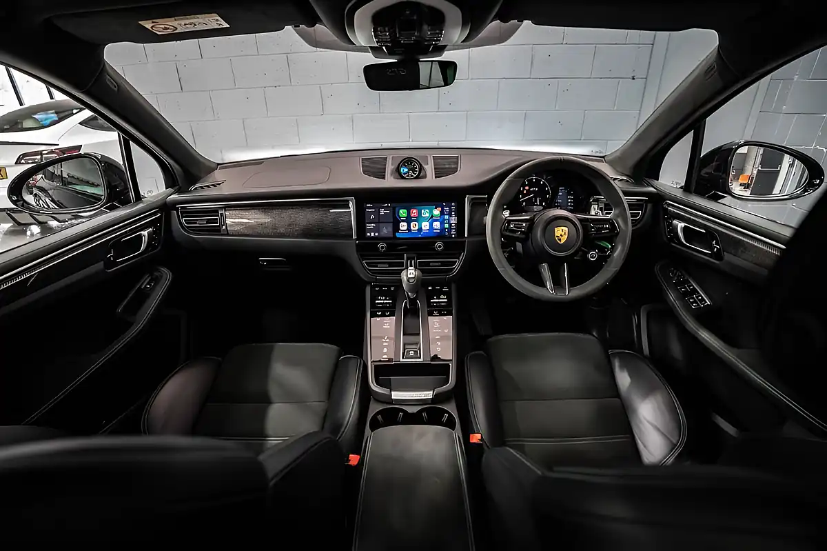 Used 2022 Porsche Macan Gts Black - Front View