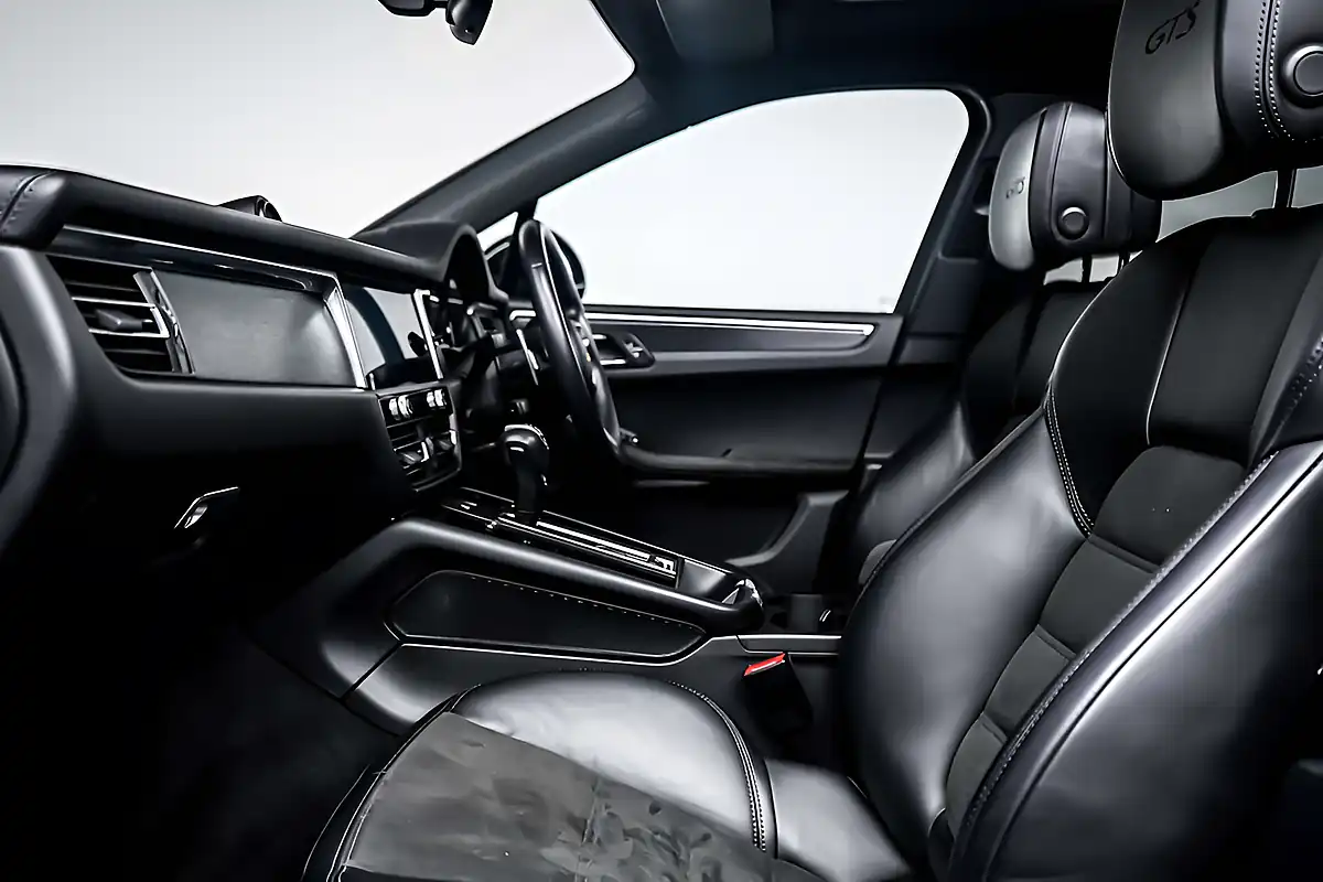 Used 2022 Porsche Macan Gts Black - Interior and Exterior details 6