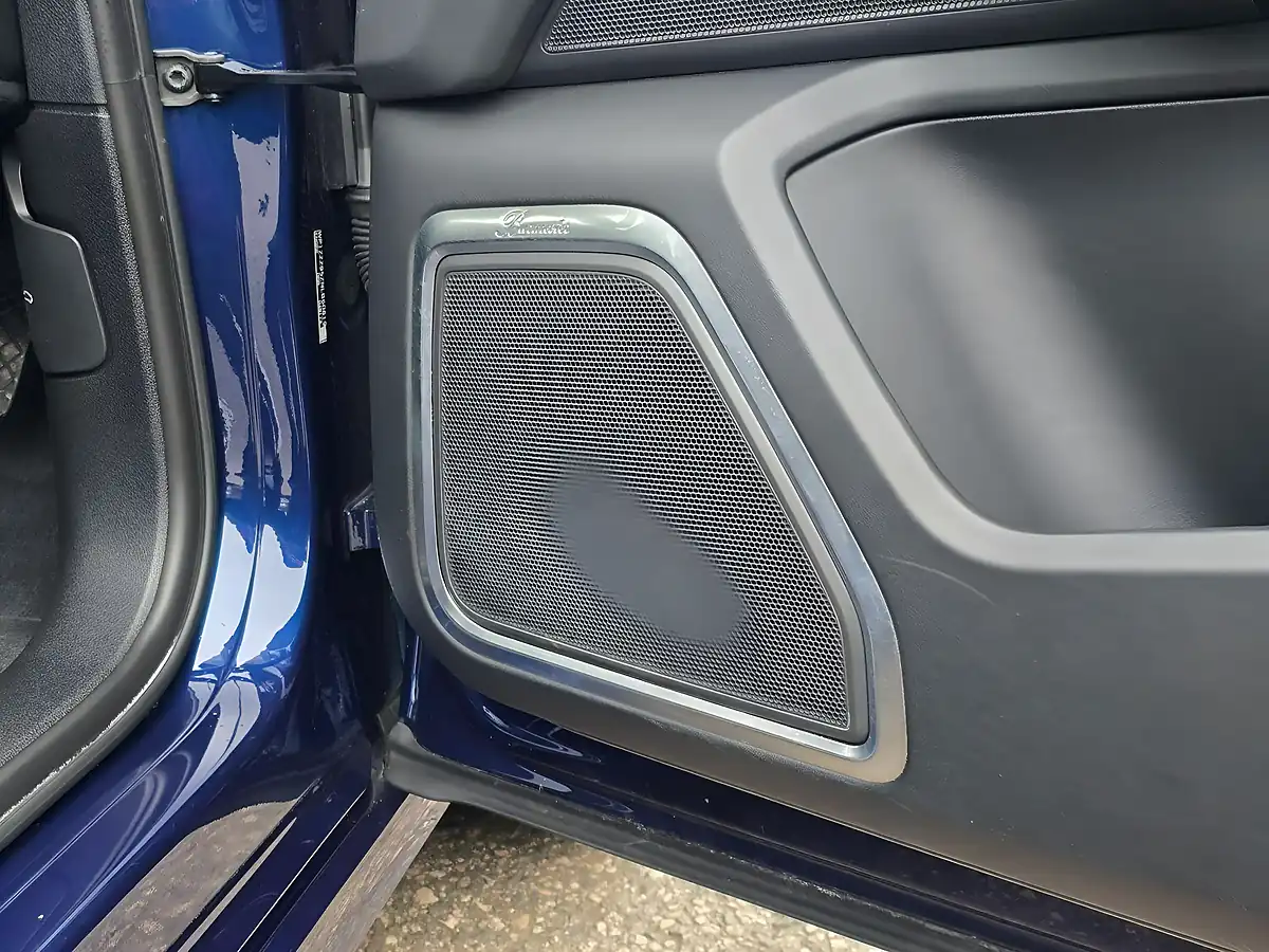 Used 2022 Porsche Macan Gts Blue - Interior and Exterior details 16