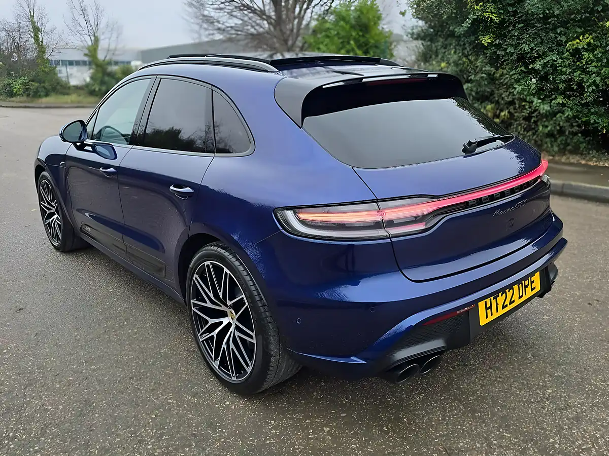 Used 2022 Porsche Macan Gts Blue - Interior and Exterior details 3