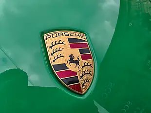 Used 2022 Porsche Macan Gts Python Green - Interior and Exterior details 16