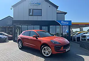 Used 2022 Porsche Macan Gulf Orange - Interior and Exterior details 2