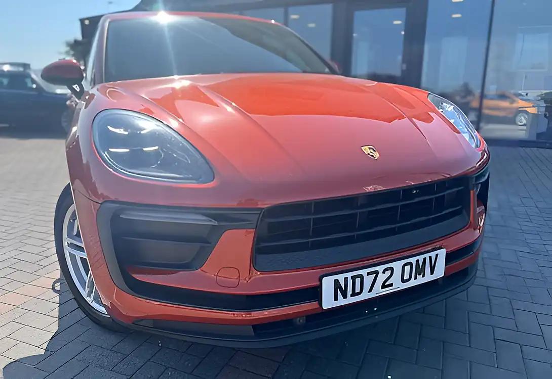 Used 2022 Porsche Macan Gulf Orange - Interior and Exterior details 6