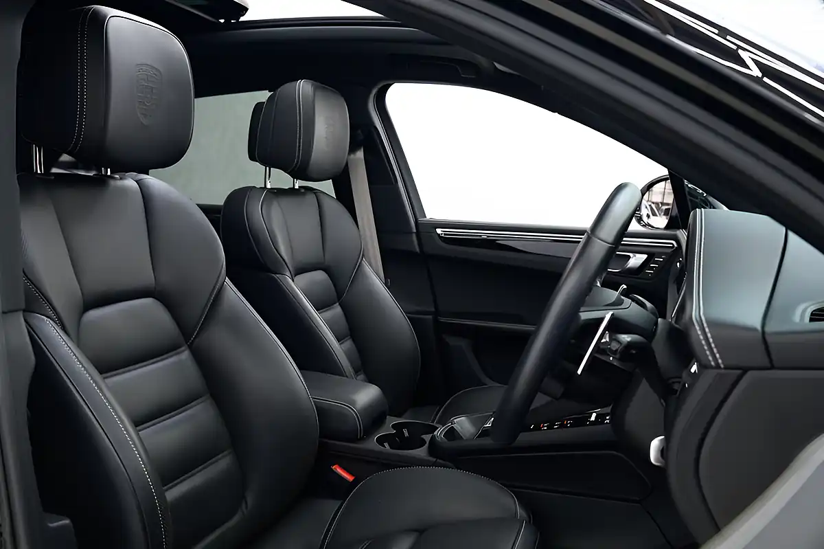 Used 2022 Porsche Macan S Black - Interior and Exterior details 11