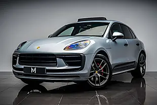 Used 2022 Porsche Macan S Dolomite Silver - Interior and Exterior details 4