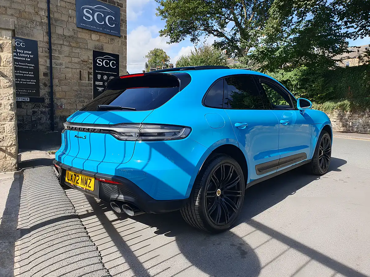 Used 2022 Porsche Macan S Miami Blue - Interior and Exterior details 14