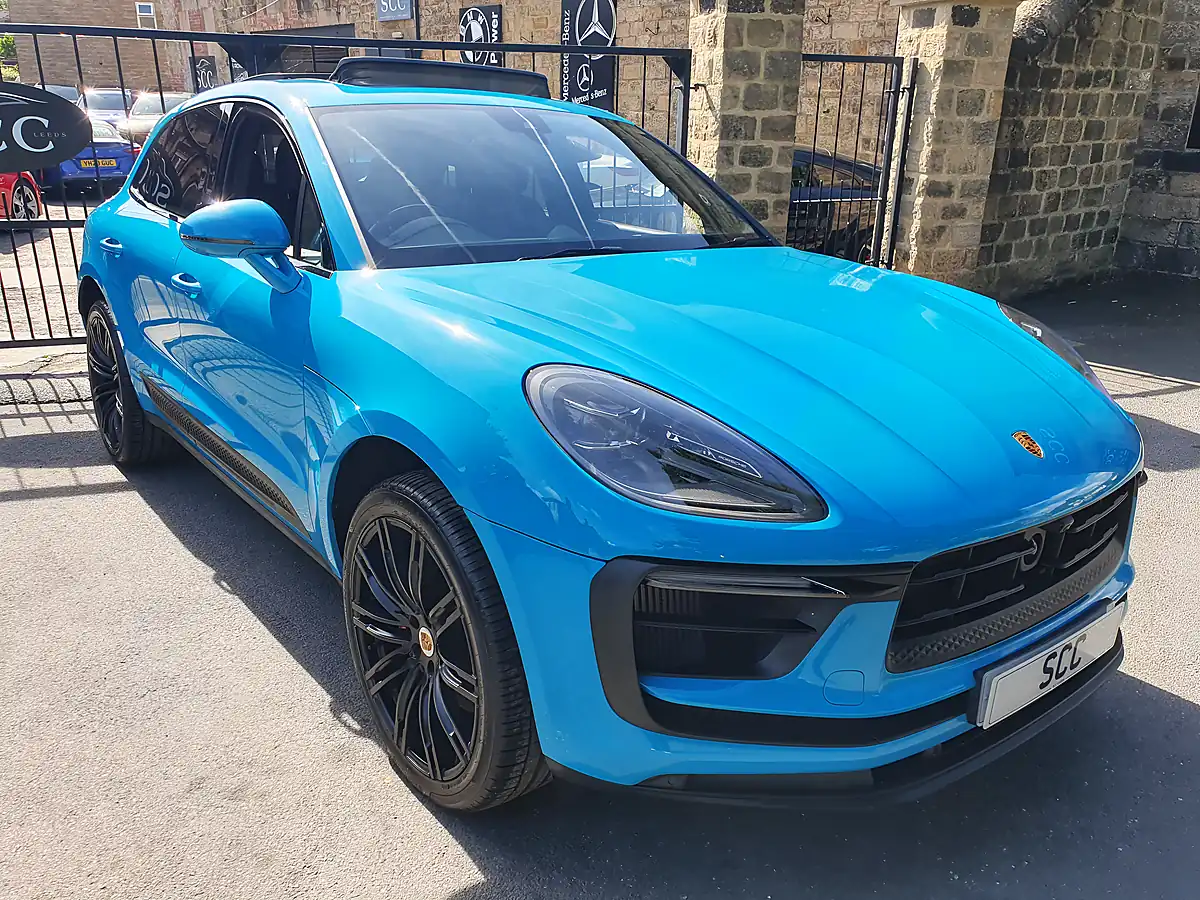 Used 2022 Porsche Macan S Miami Blue - Interior and Exterior details 4