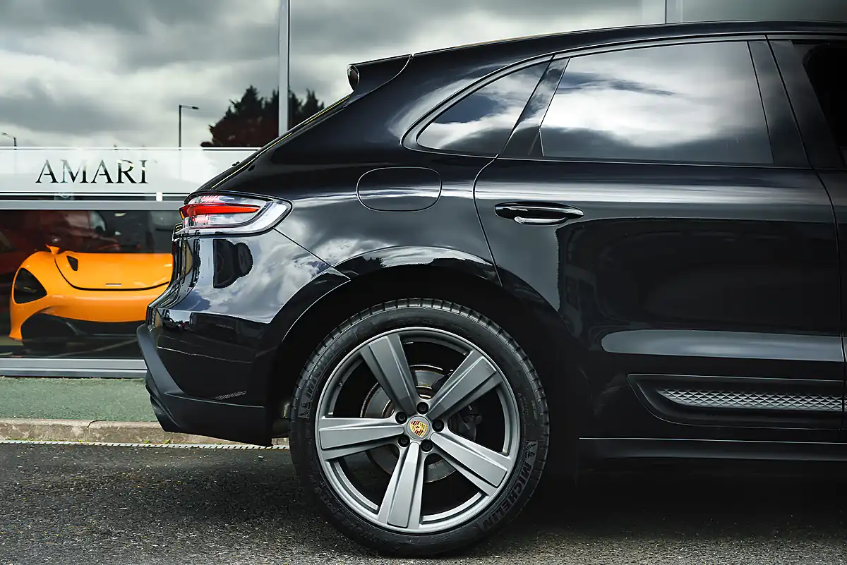 Used 2022 Porsche Macan T Black - Interior and Exterior details 10