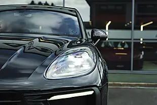 Used 2022 Porsche Macan T Black - Interior and Exterior details 11