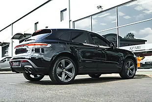 Used 2022 Porsche Macan T Black - Interior and Exterior details 18