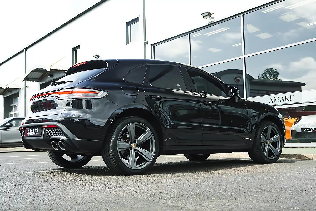 Used 2022 Porsche Macan T Black - Interior and Exterior details 18