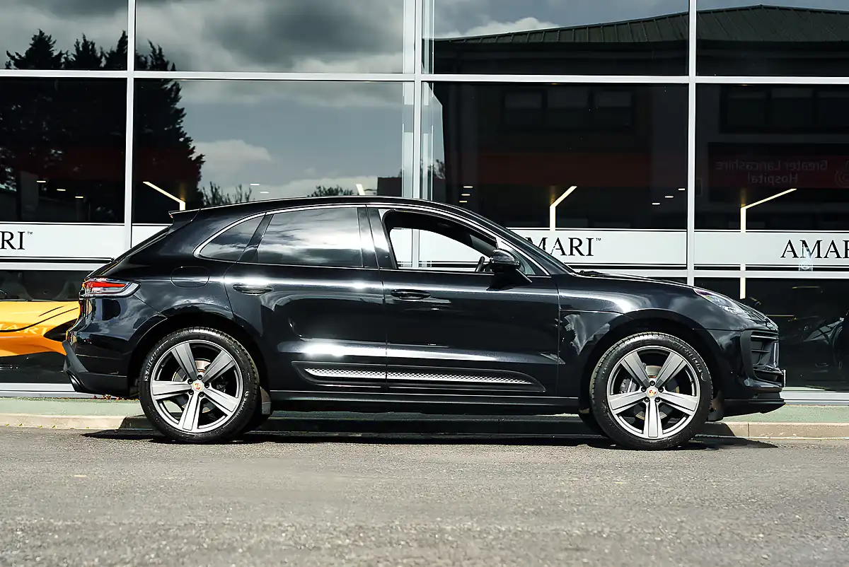 Used 2022 Porsche Macan T Black - Interior and Exterior details 4