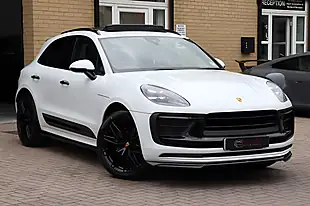 Used 2022 Porsche Macan White - Interior and Exterior details 15