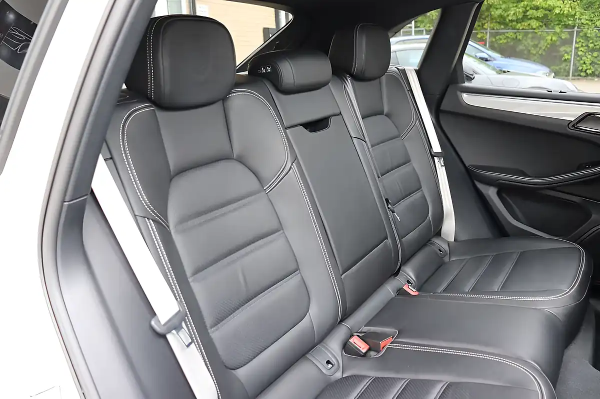 Used 2022 Porsche Macan White - Interior and Exterior details 5