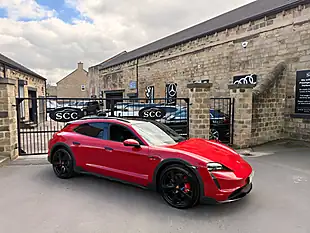 Used 2022 Porsche Taycan Cross Turismo Carmine Red - Interior and Exterior details 13