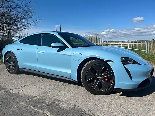 2022 Porsche Taycan Performance Plus 4S