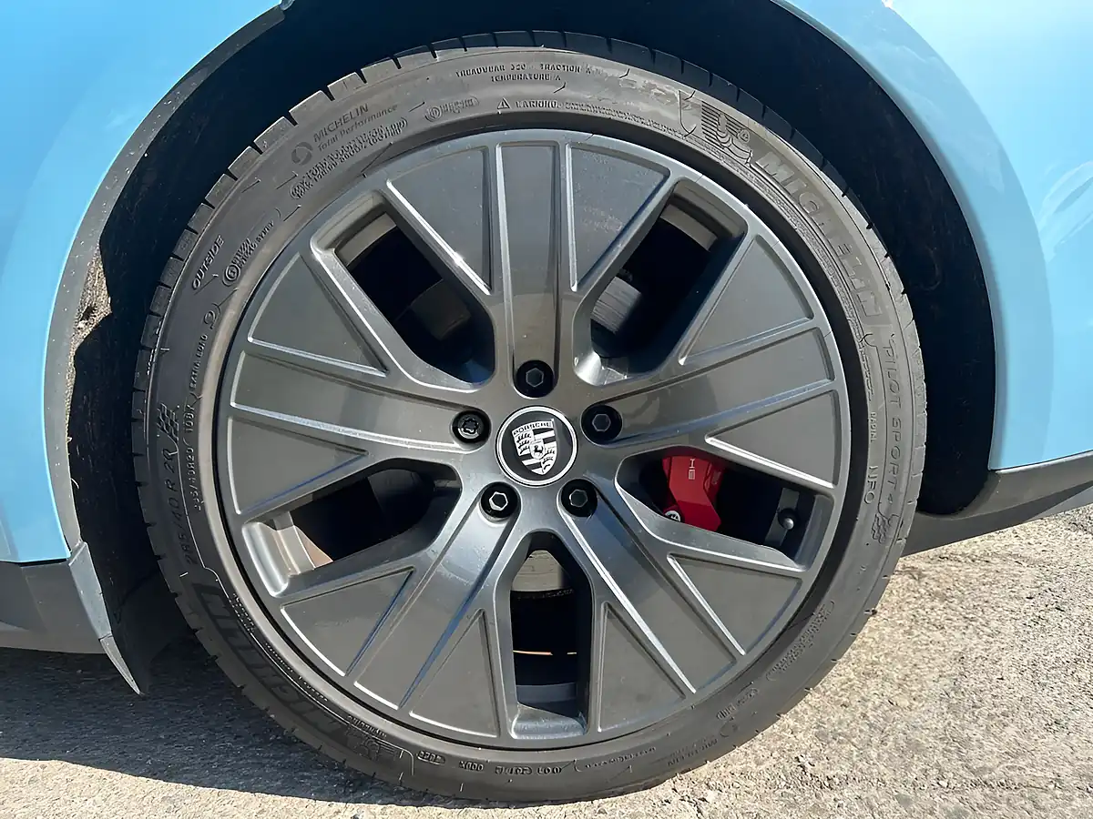 Used 2022 Porsche Taycan Performance Plus Blue - Interior and Exterior details 19
