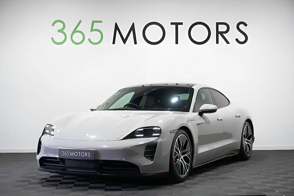 Used 2022 Porsche Taycan Performance Plus Crayon - Front View