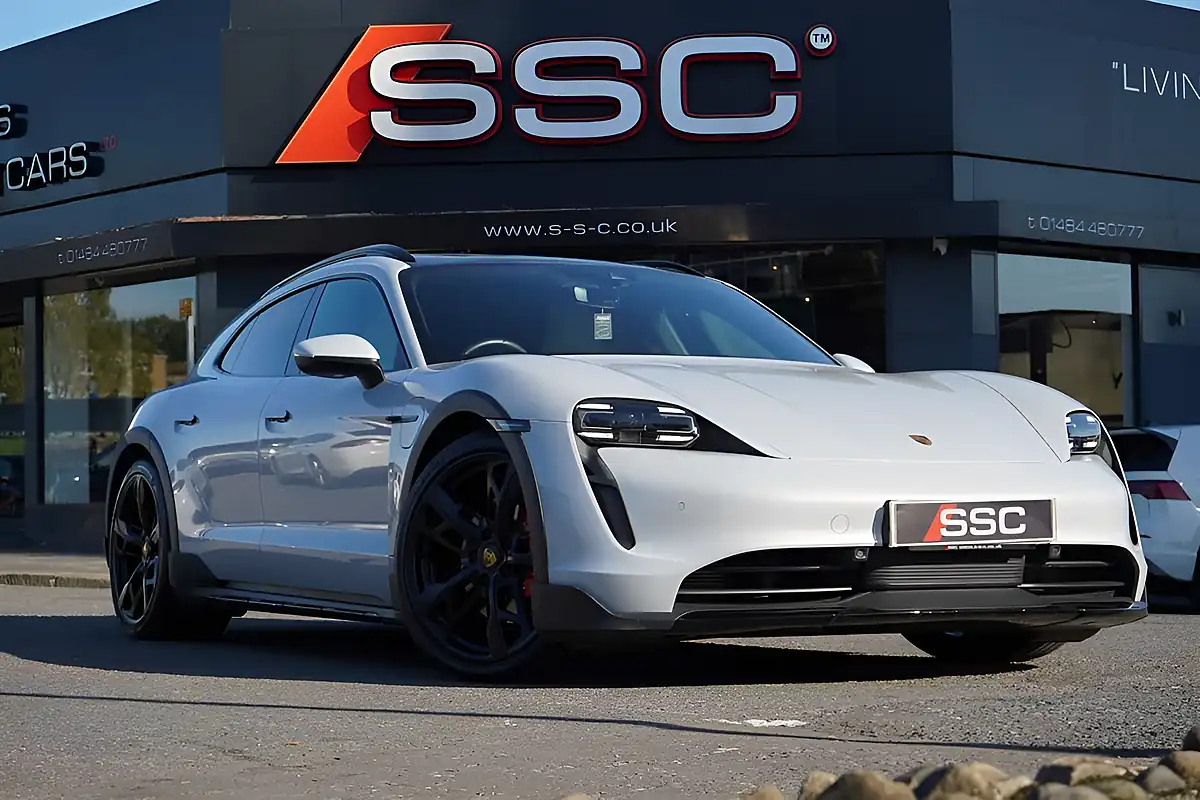 Used 2022 Porsche Taycan Performance Plus Cross Turismo Ice Grey Metallic - Front View