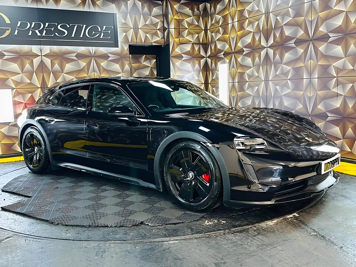 Used 2022 Porsche Taycan Performance Plus Cross Turismo Jet Black - Interior and Exterior details 10