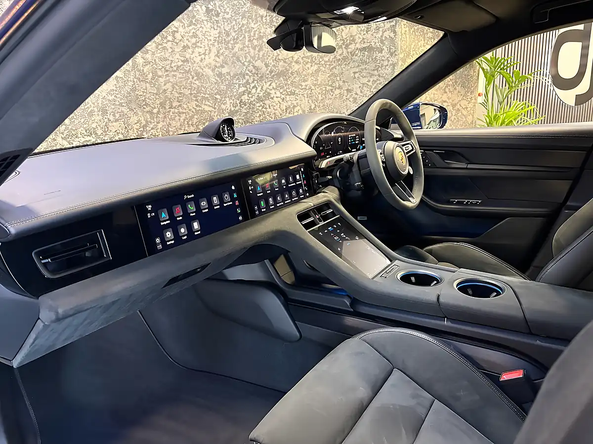 Used 2022 Porsche Taycan Performance Plus Gts Gentian Blue - Interior and Exterior details 17