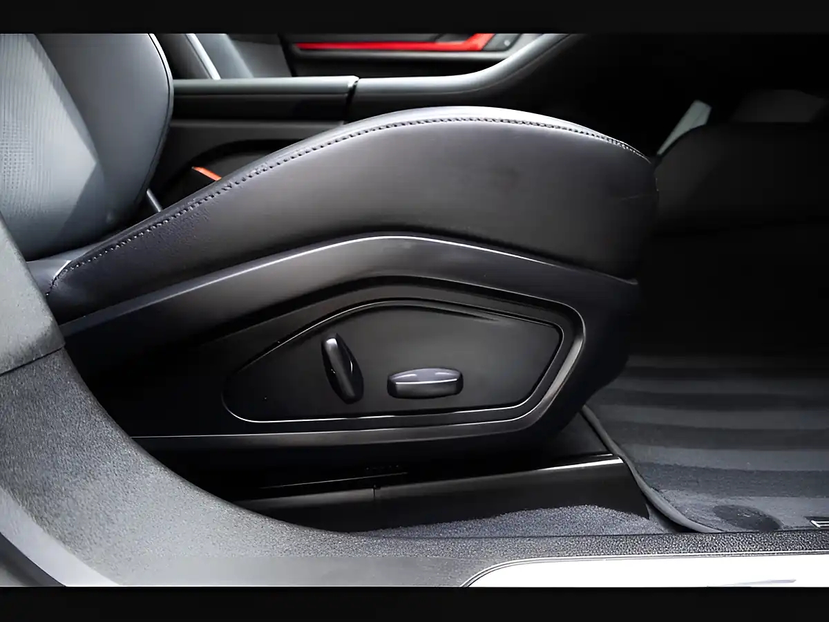 Used 2022 Porsche Taycan Performance Plus Red - Interior and Exterior details 13