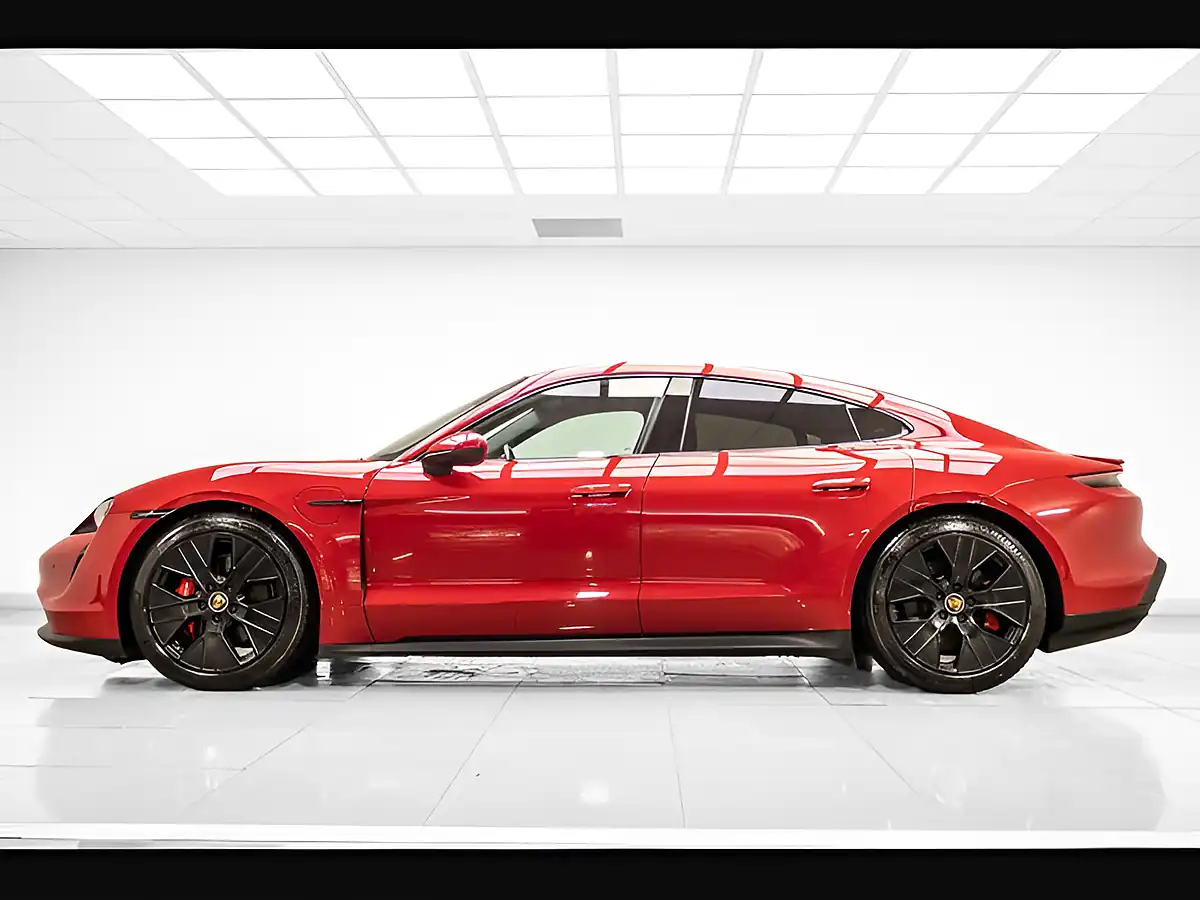 Used 2022 Porsche Taycan Performance Plus Red - Interior and Exterior details 4